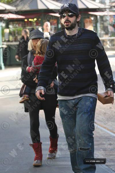 01~216.jpg 01~216.jpg