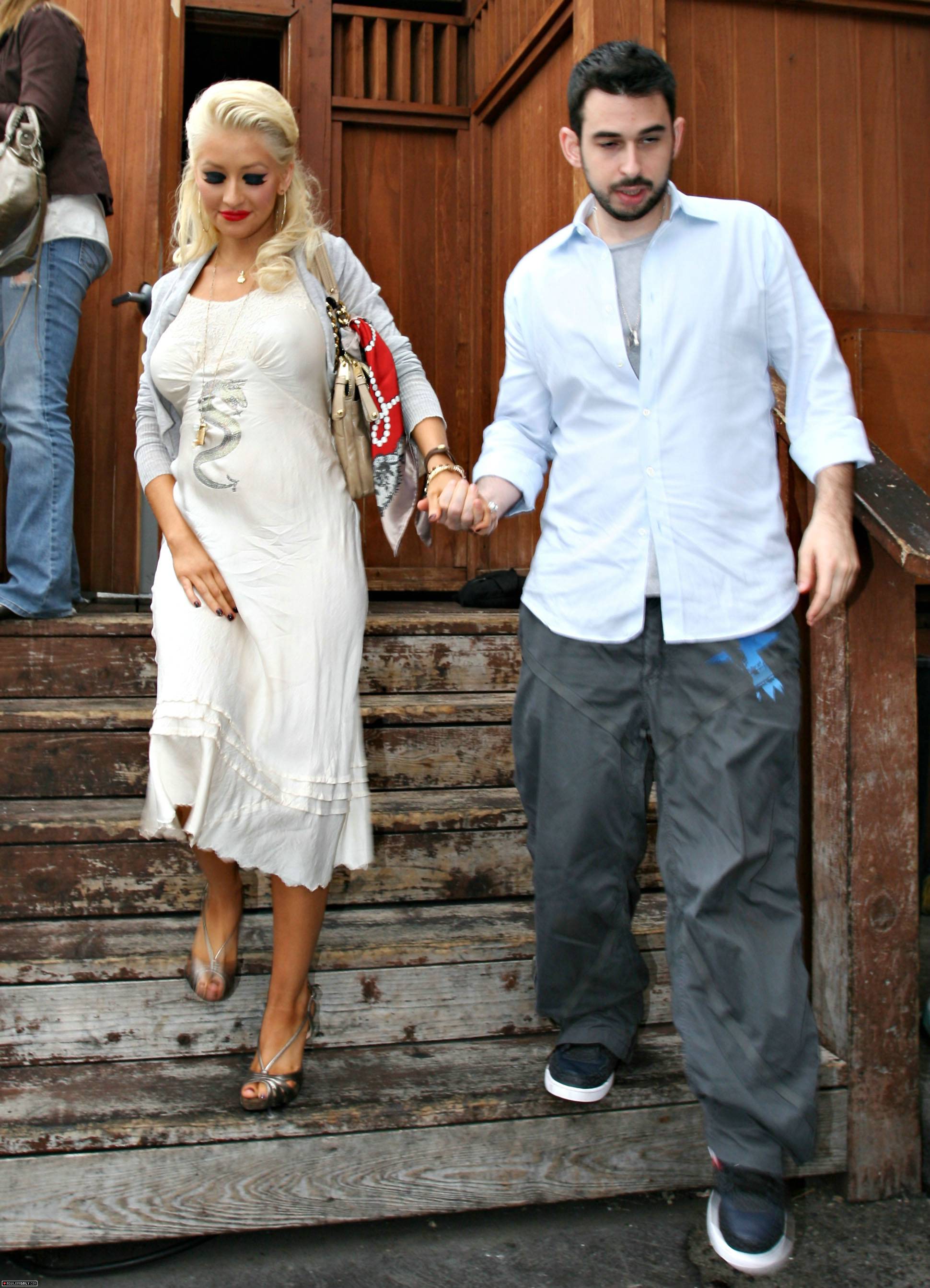 02~127.jpg 02~127.jpg