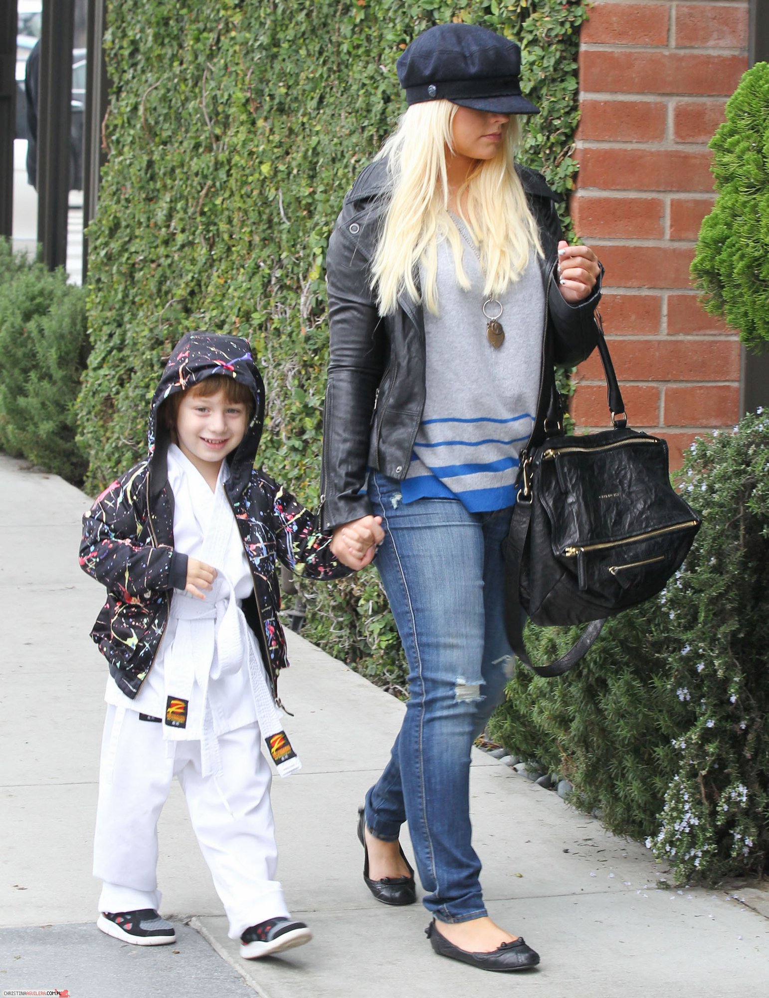 0308075.jpg 0308075.jpg