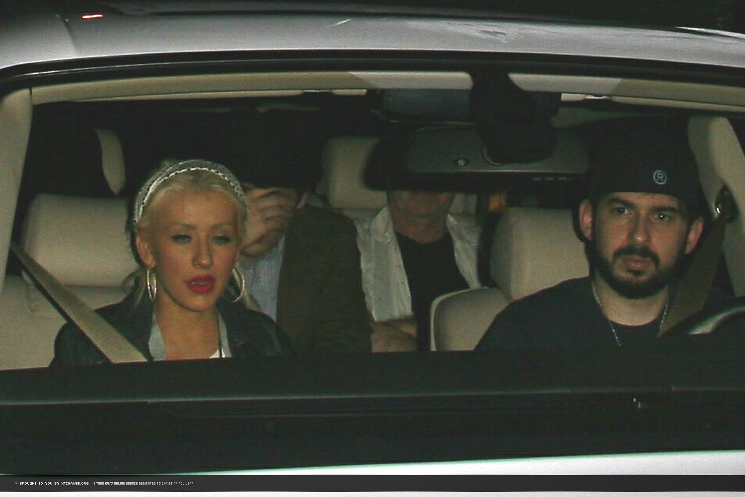 04~130.jpg 04~130.jpg