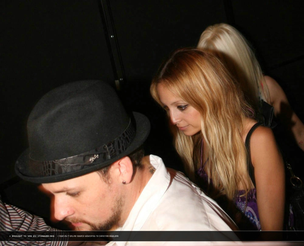 04~135.jpg 04~135.jpg