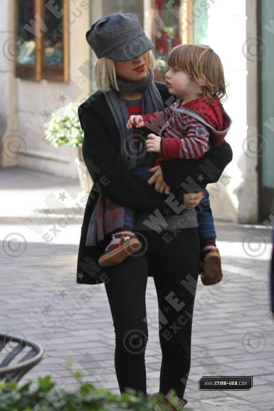 04~159.jpg 04~159.jpg