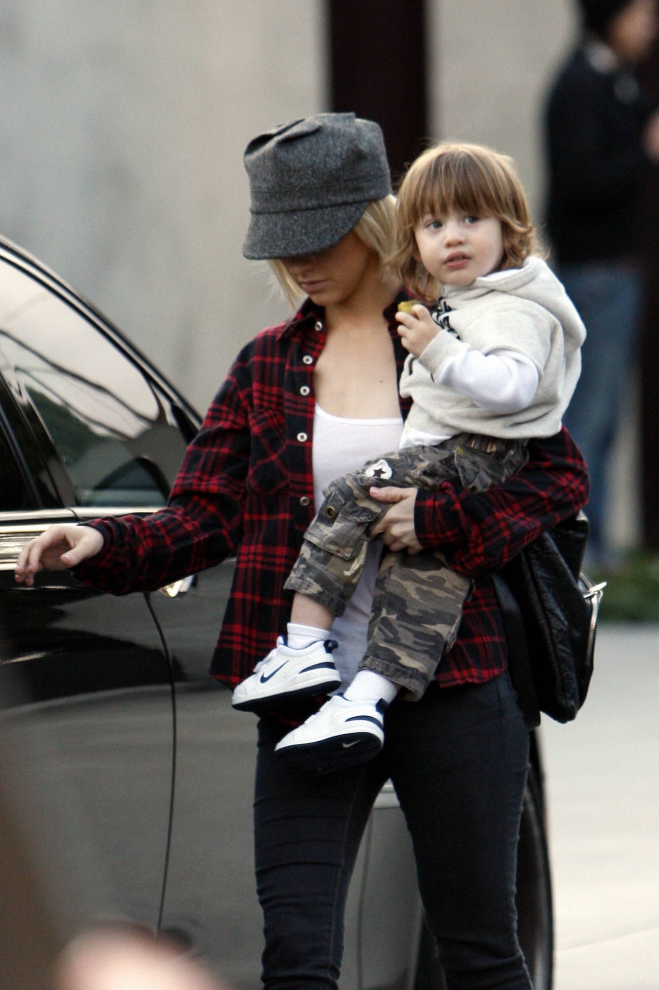 06~124.jpg 06~124.jpg