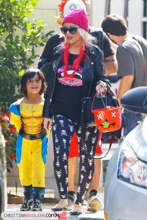 082573043.jpg 082573043.jpg