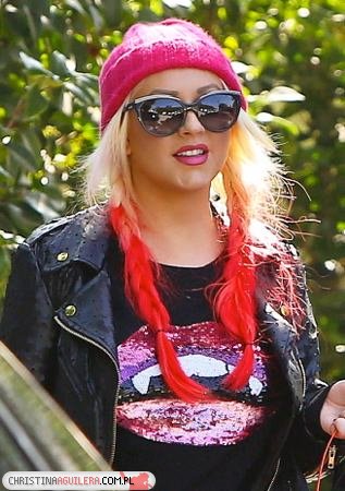 082573053.jpg 082573053.jpg