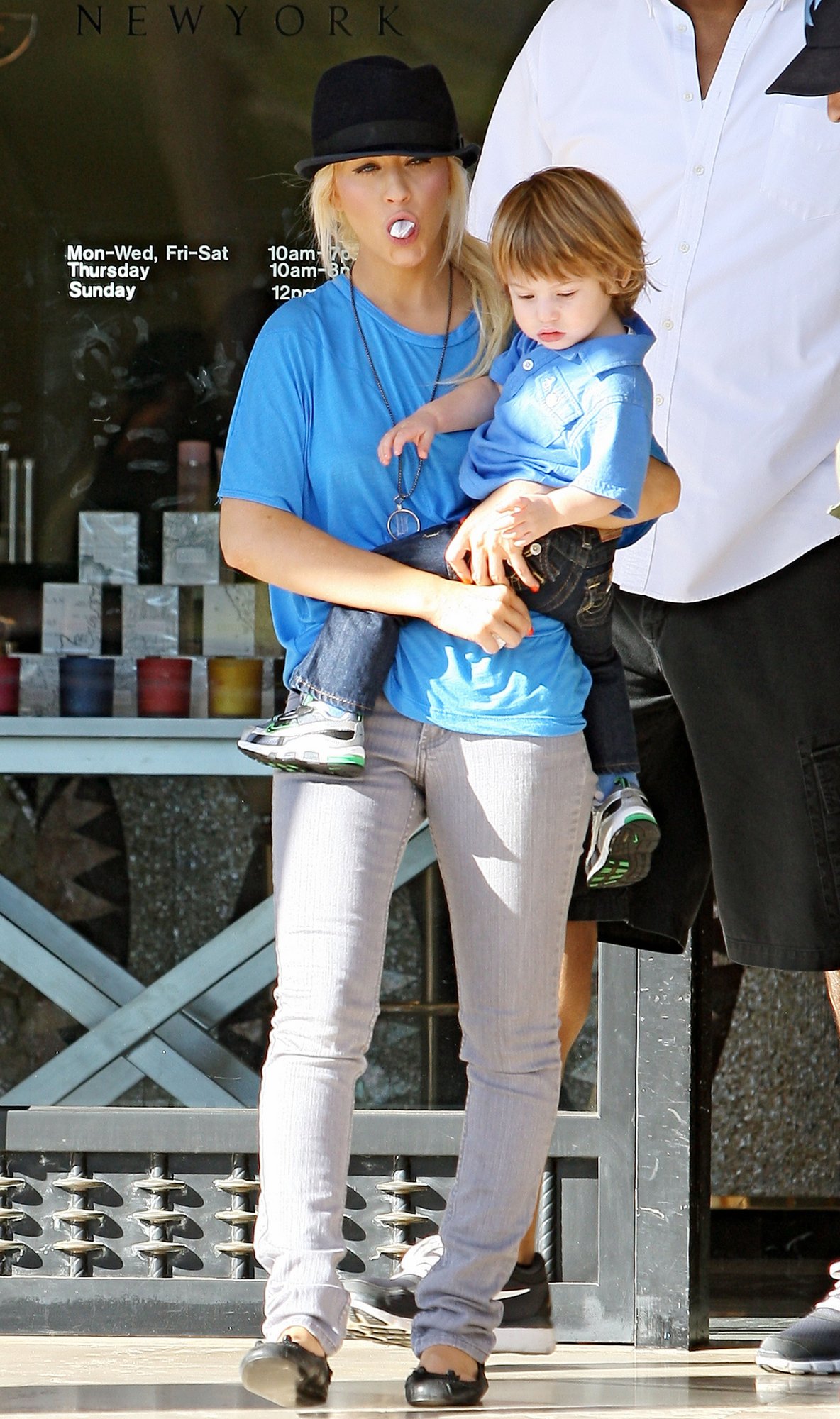 08~103.jpg 08~103.jpg