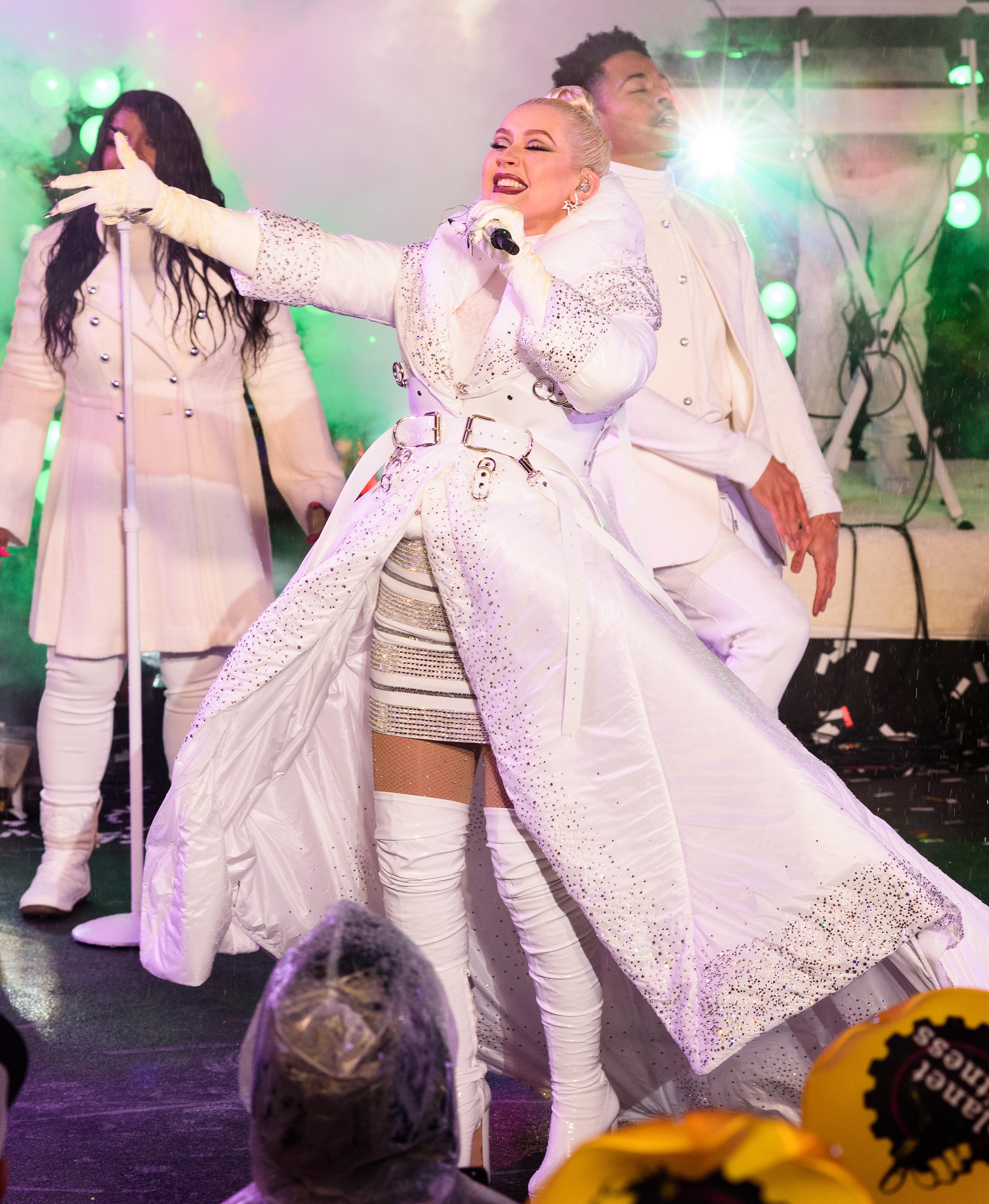 11-209.jpg 11-209.jpg