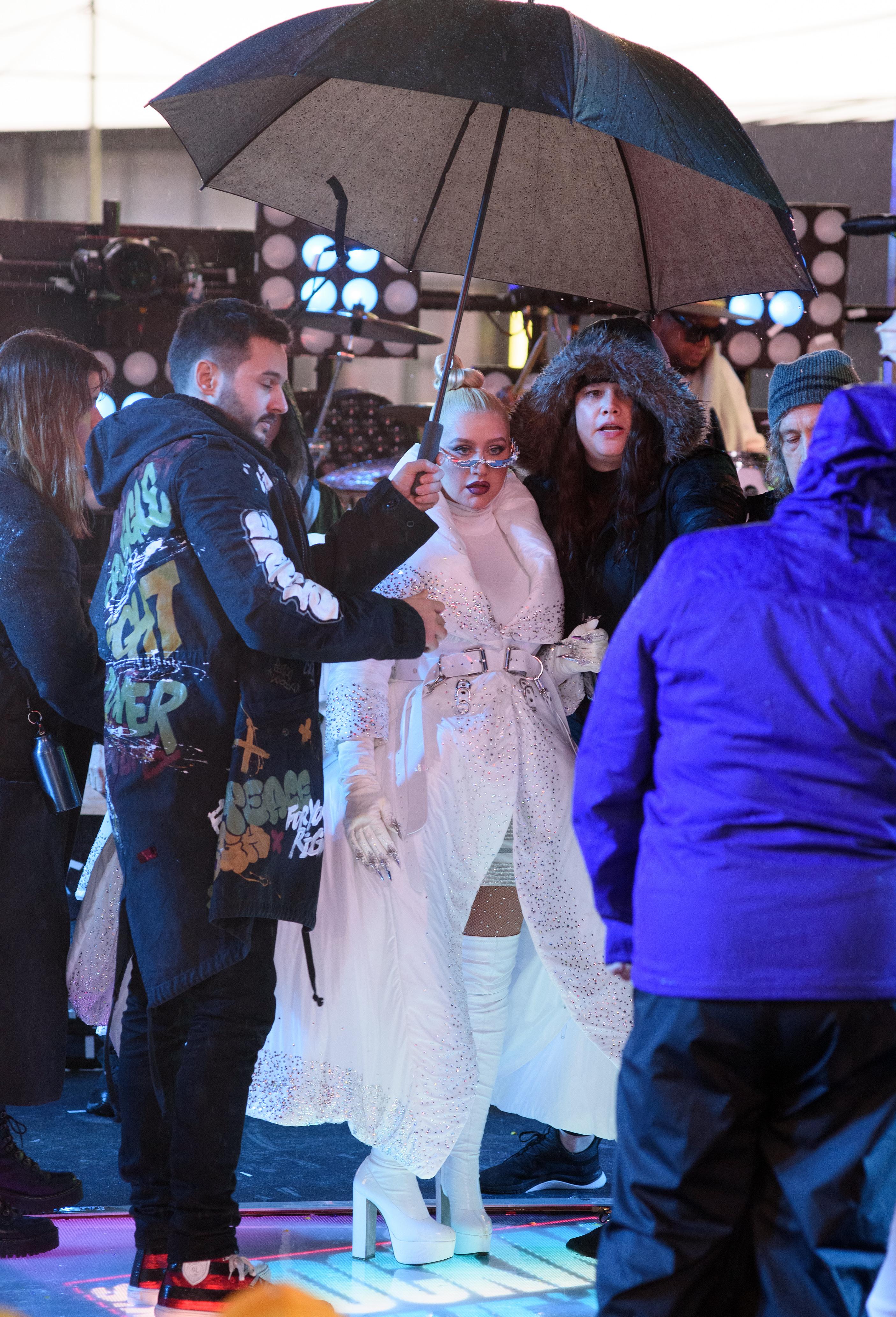 11-227.jpg 11-227.jpg