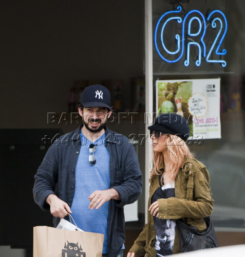 1456012.jpg 1456012.jpg