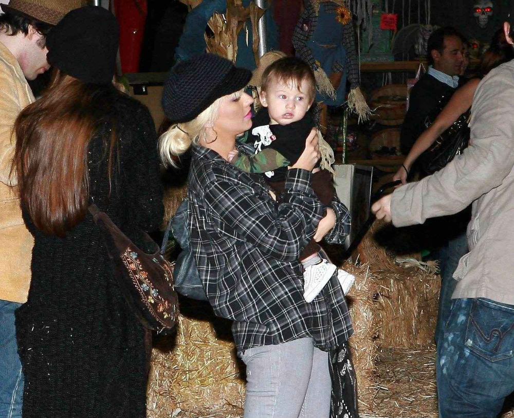 153967-f0009-21166857-.jpg 153967-f0009-21166857-.jpg