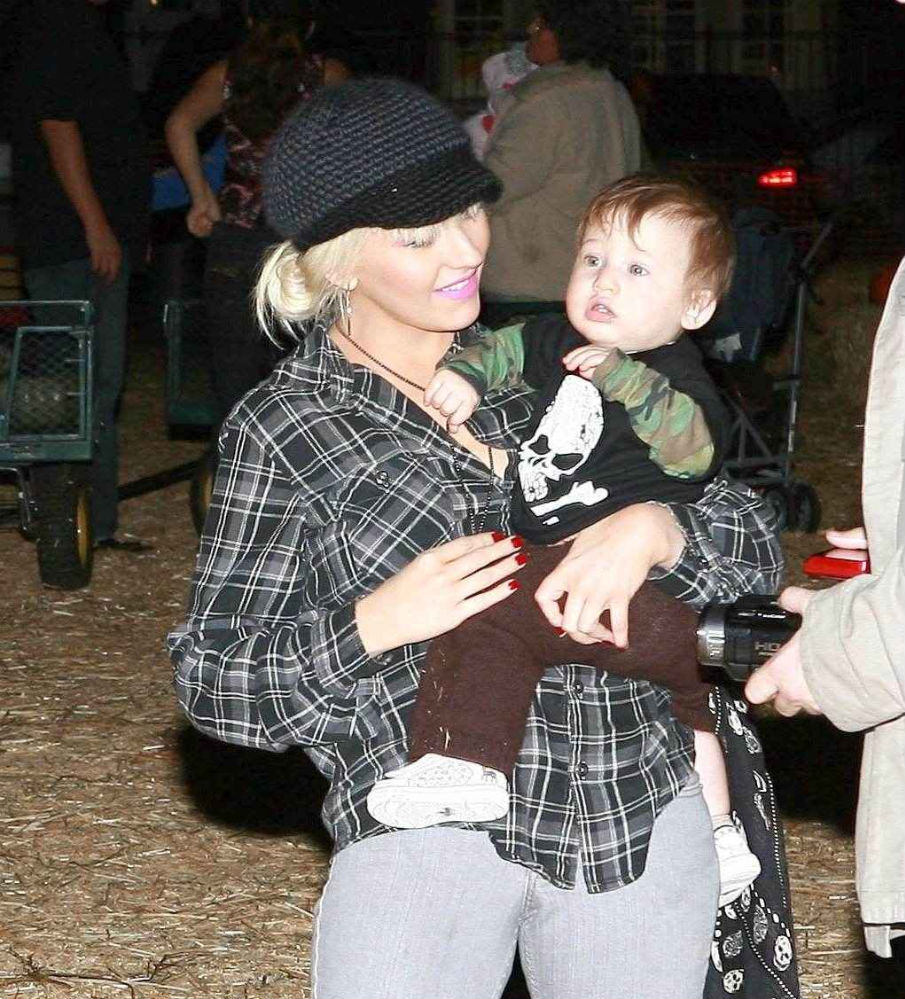 153967-fdd85-21166849-.jpg 153967-fdd85-21166849-.jpg