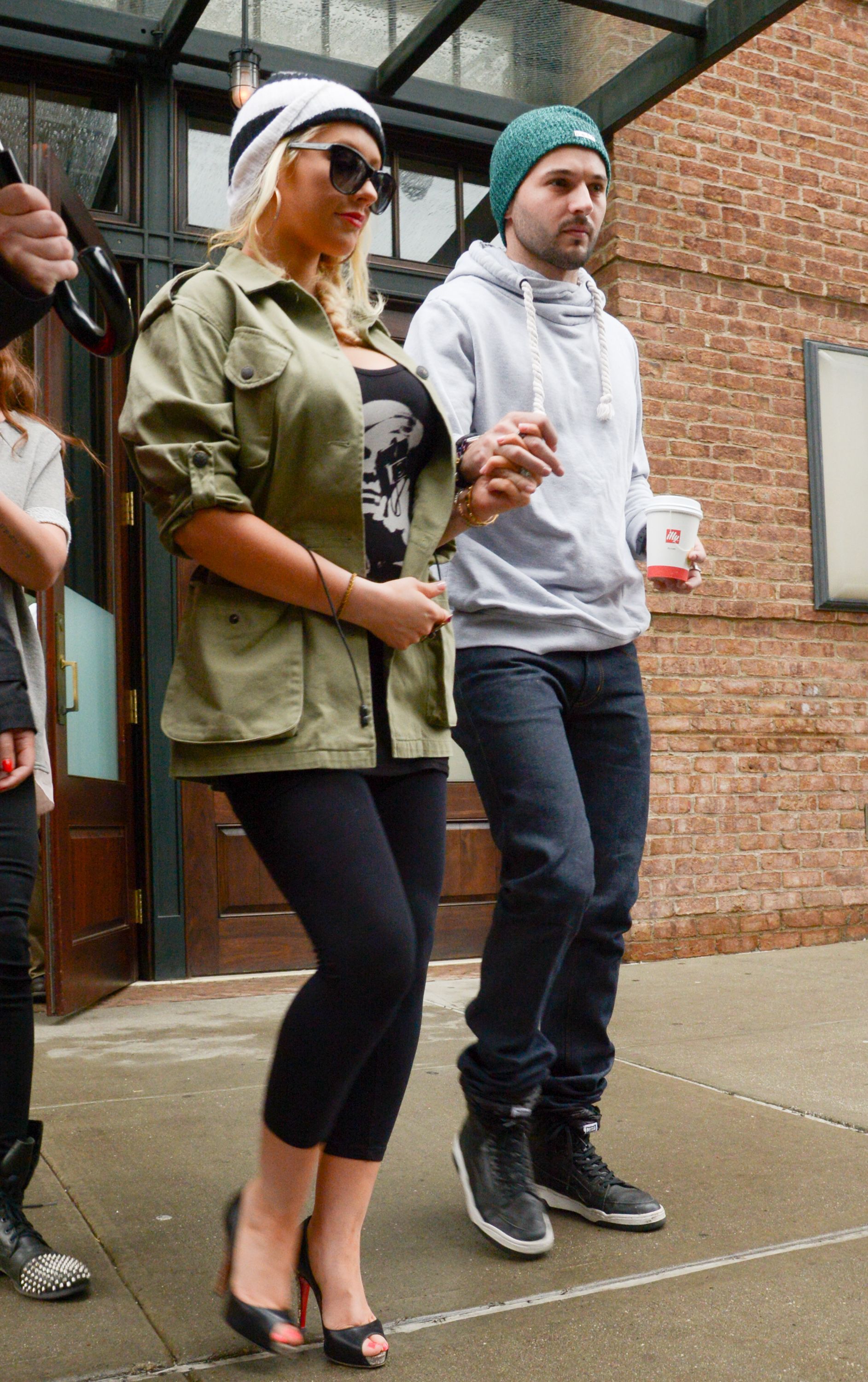 1747008~0.jpg 1747008~0.jpg