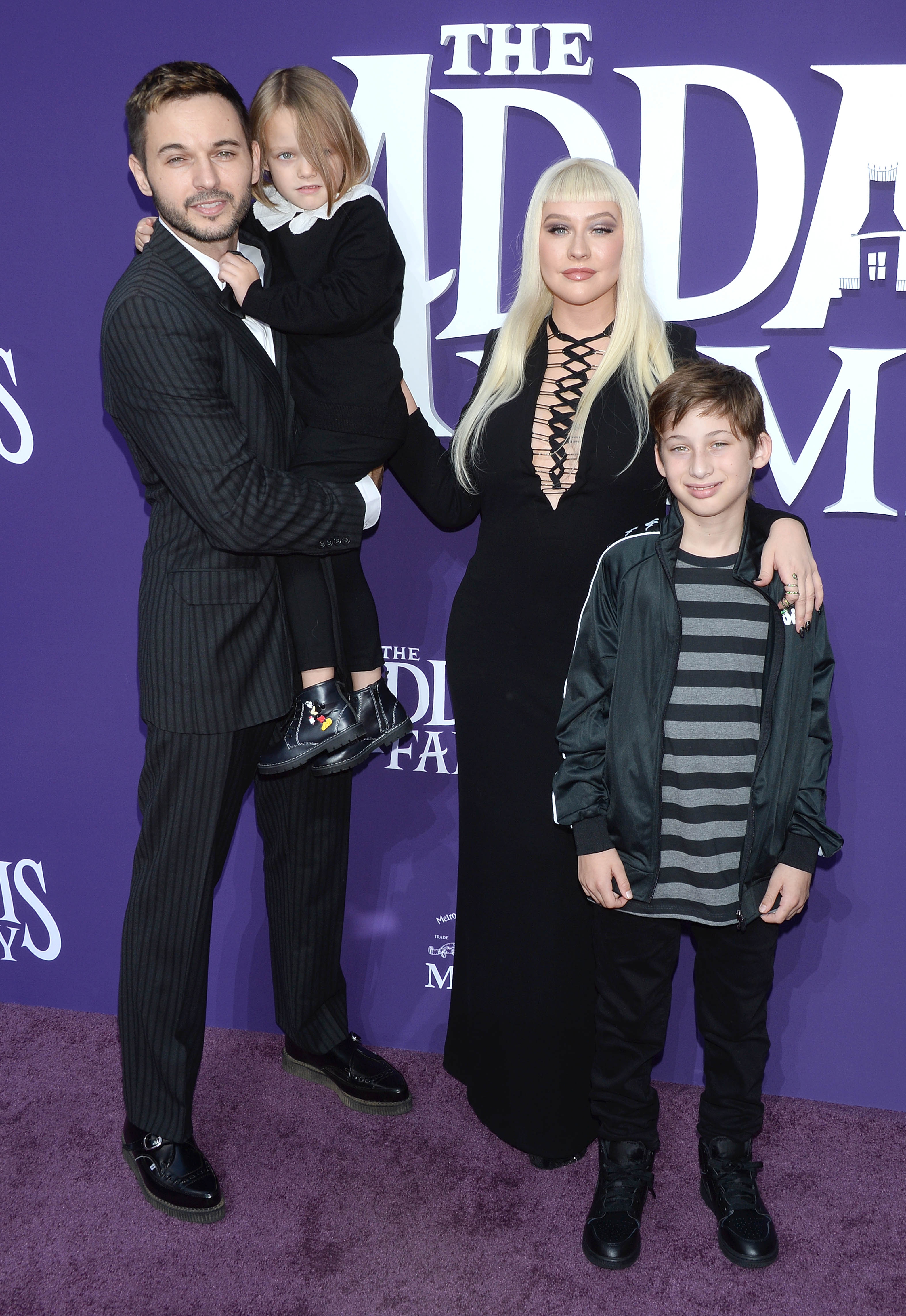 191064083_legendxdaily.jpg 191064083_legendxdaily.jpg