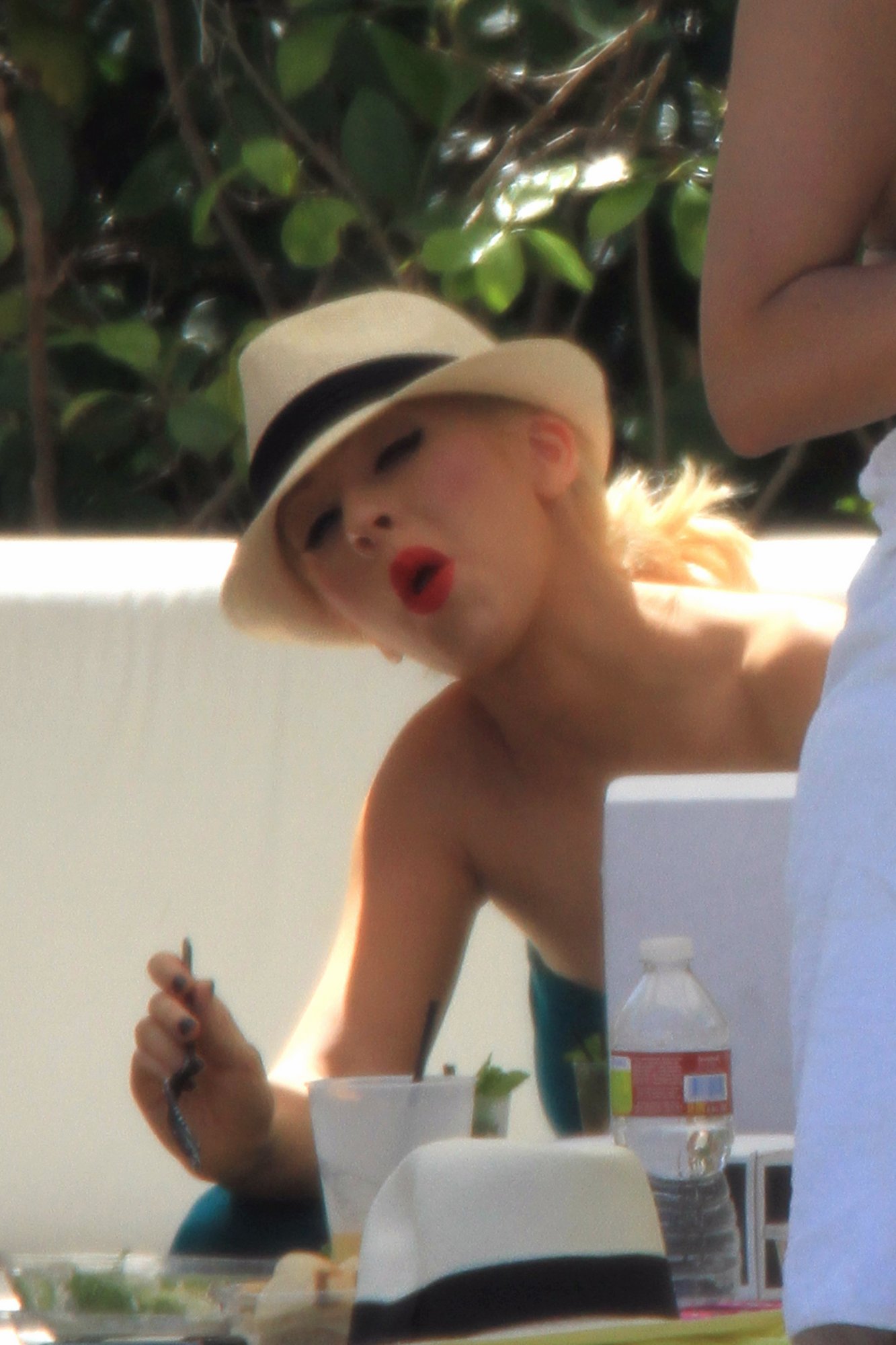 2156066.jpg 2156066.jpg