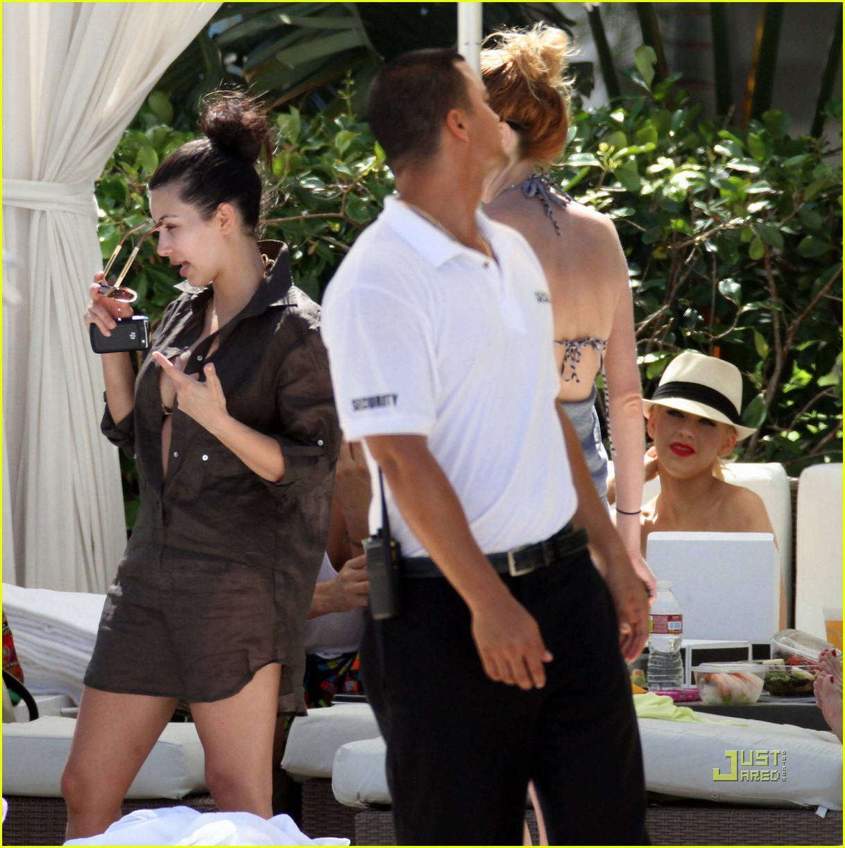 2156091.jpg 2156091.jpg