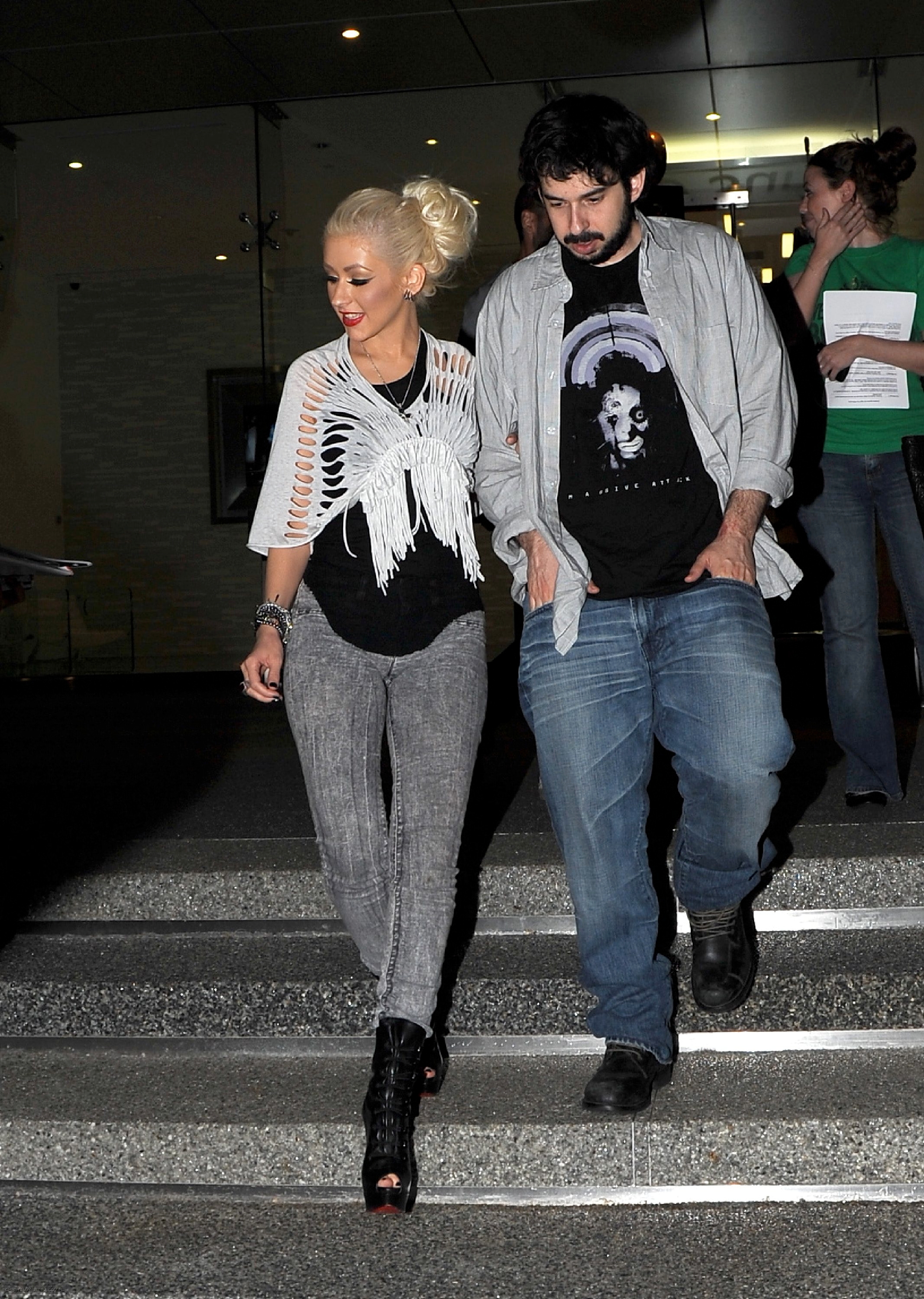 2358006.jpg 2358006.jpg