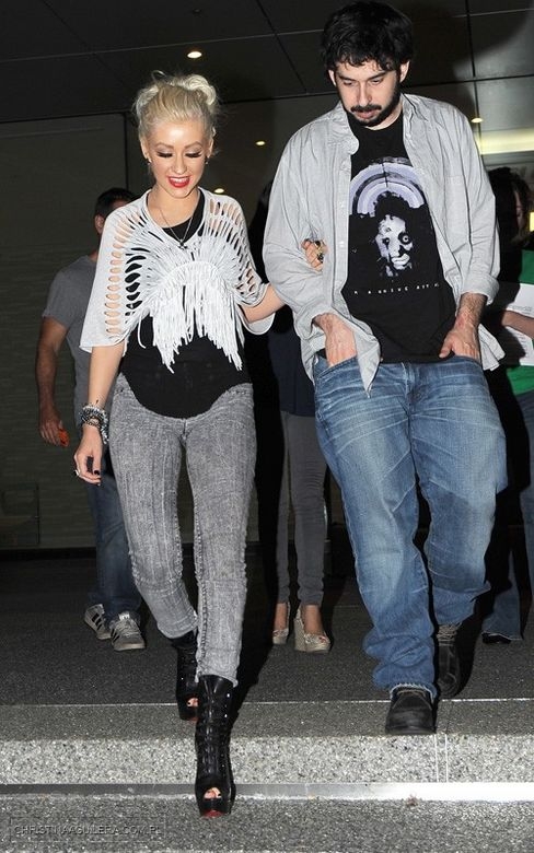 2358016.jpg 2358016.jpg