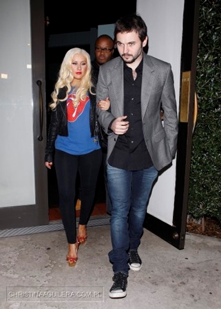 258963003~0.jpg 258963003~0.jpg