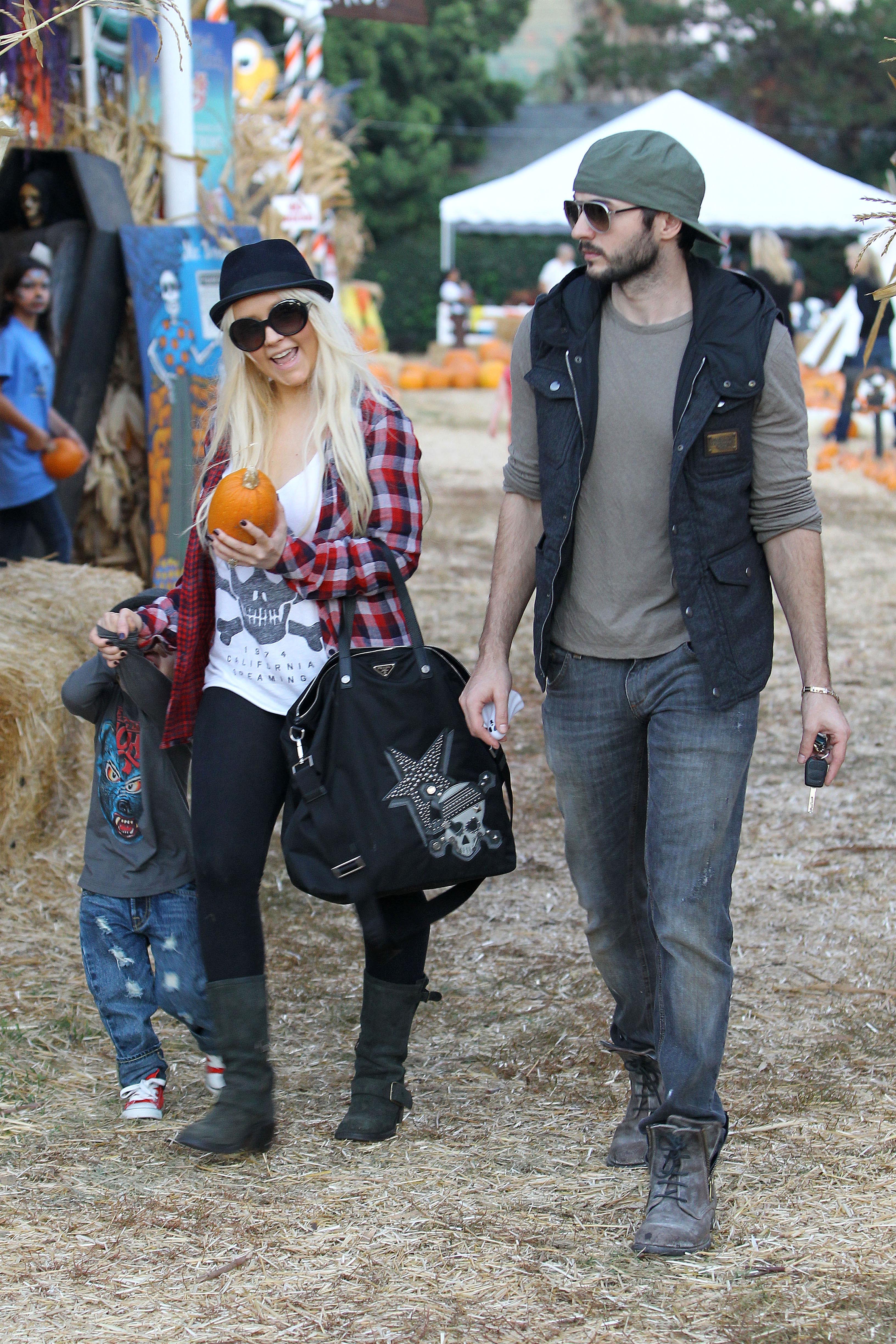 258963043.jpg 258963043.jpg