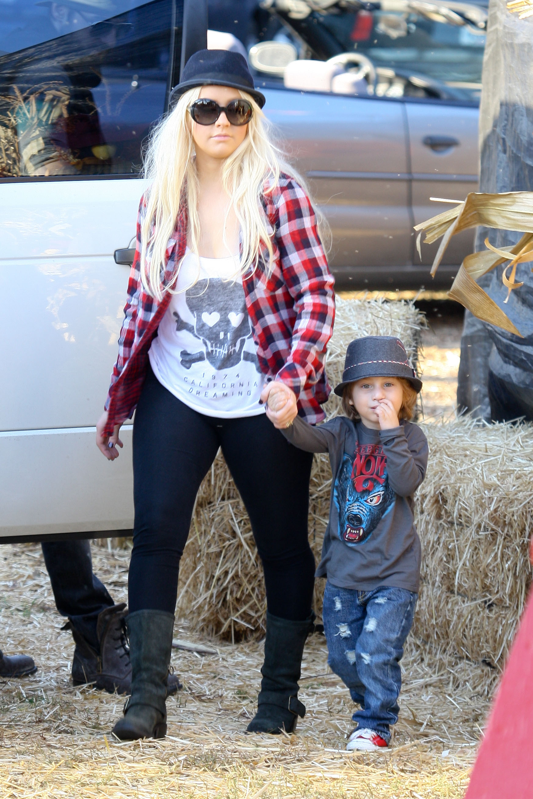 258963051.jpg 258963051.jpg