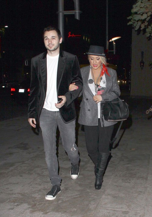 28963004.jpg 28963004.jpg