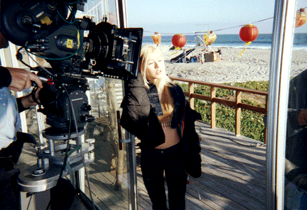 Keywords: Christina Aguilera, 1999, Jim McHugh, Teen People, October, Genie In A Bottle Keywords: Christina Aguilera, 1999, Jim McHugh, Teen People, October, Genie In A Bottle