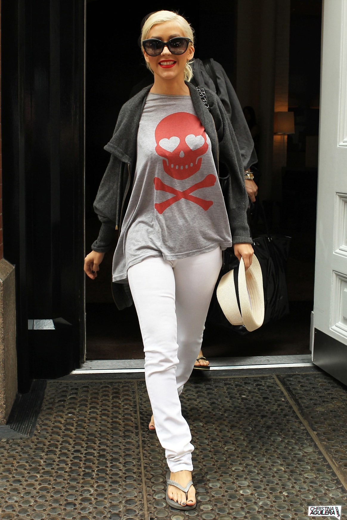 3654032.jpg 3654032.jpg