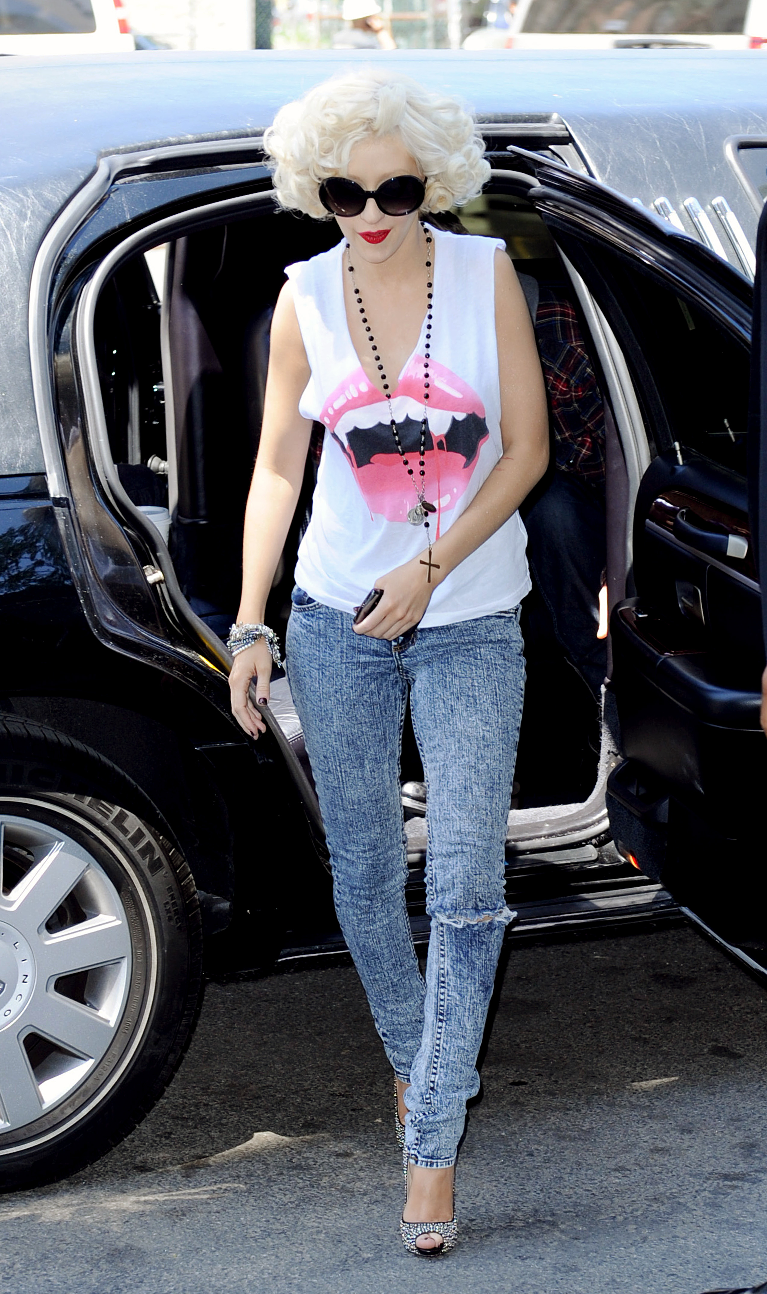 3695028.jpg 3695028.jpg