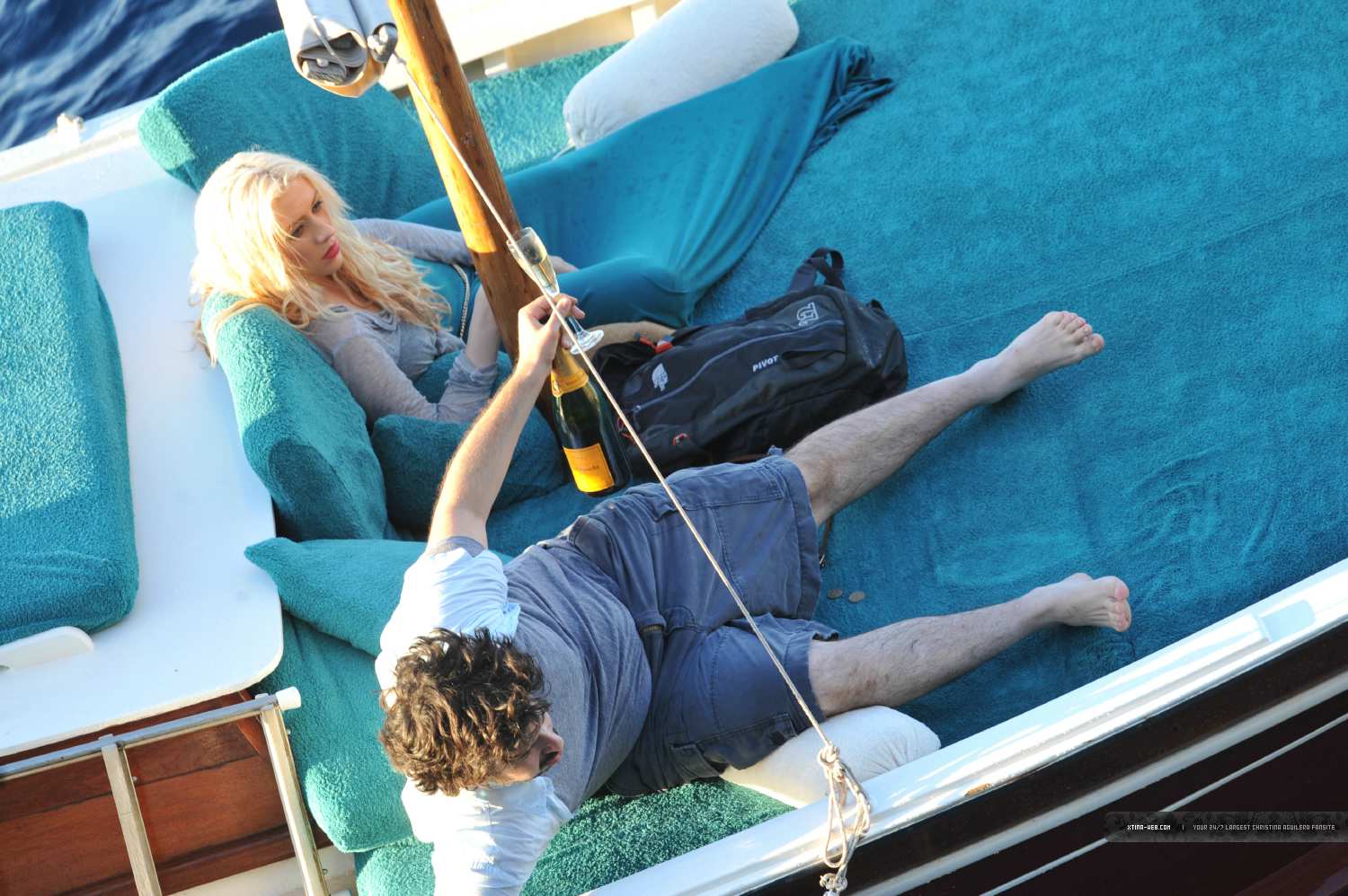 4535037.jpg 4535037.jpg