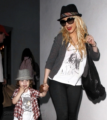 454778008.jpg 454778008.jpg