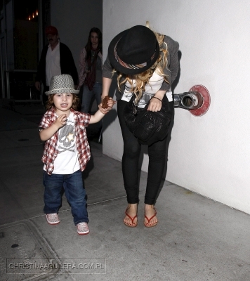 454778009.jpg 454778009.jpg