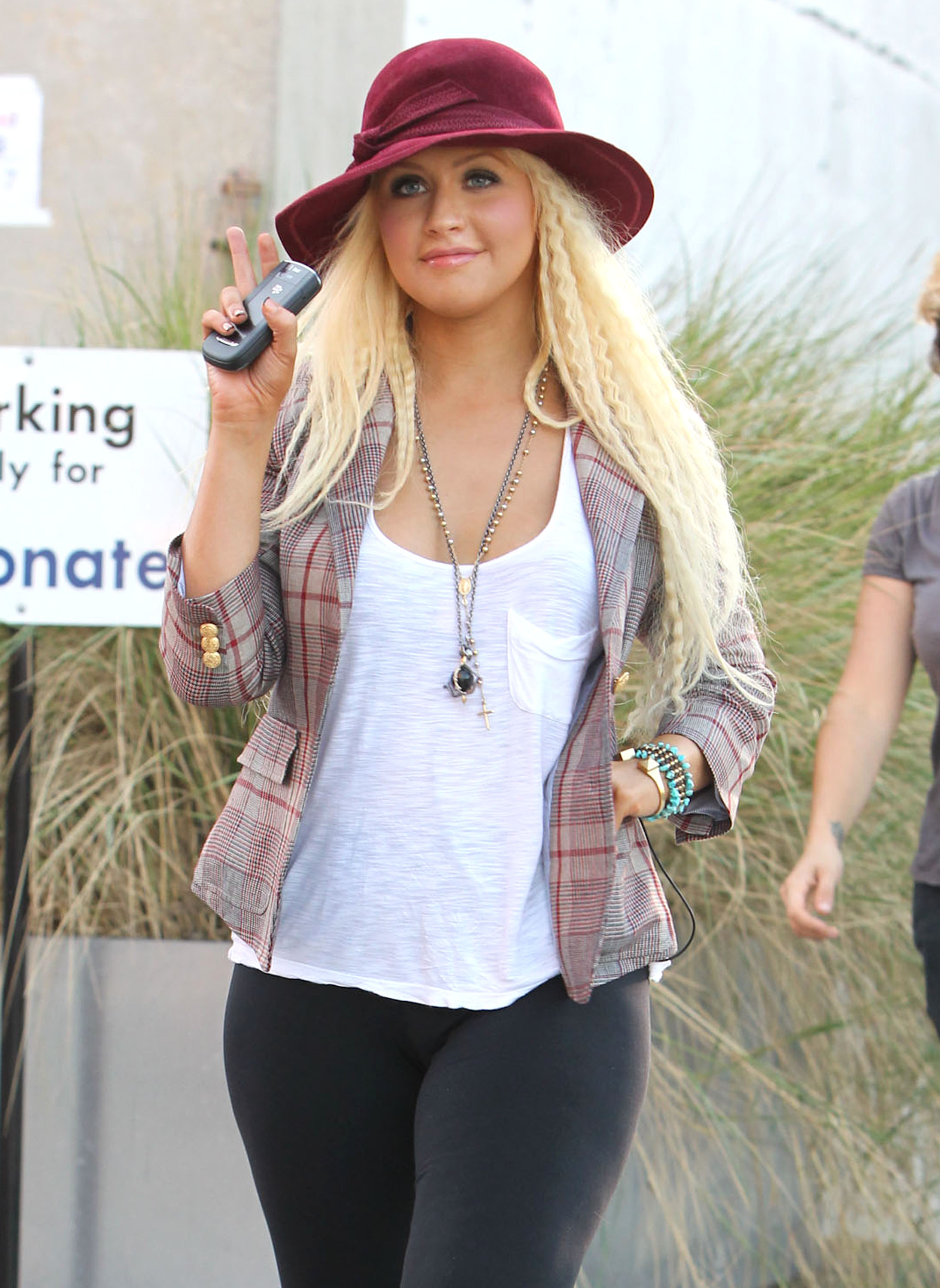 45698018.jpg 45698018.jpg