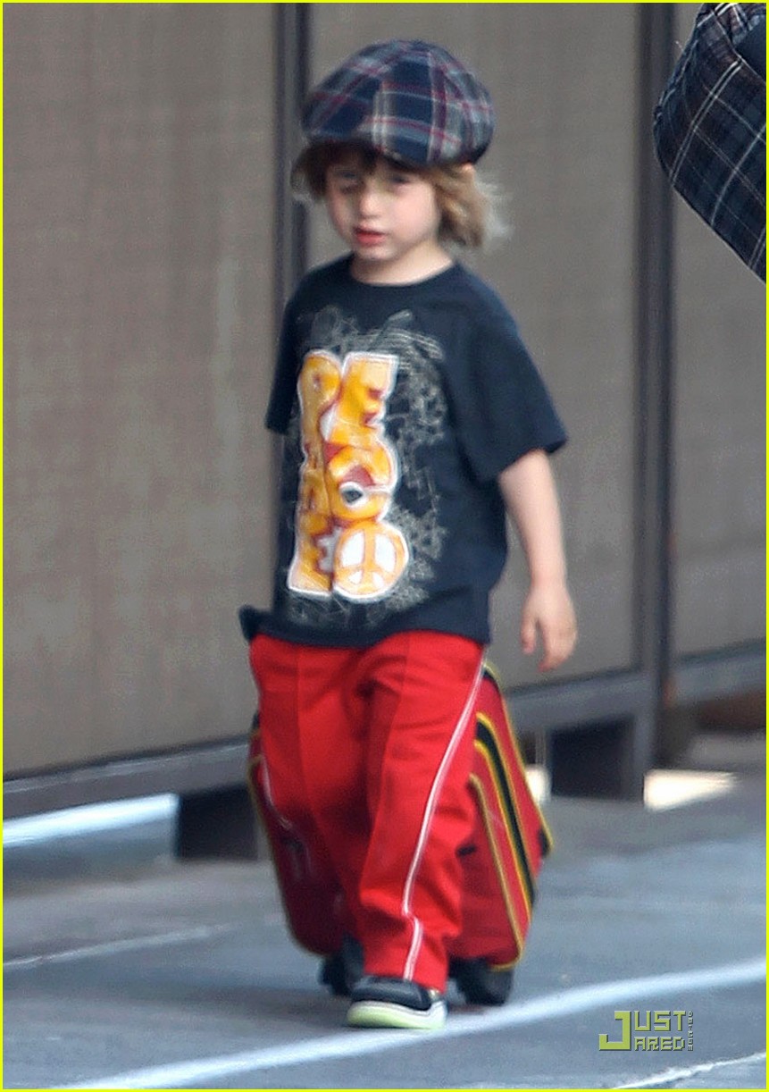 456982011.jpg 456982011.jpg