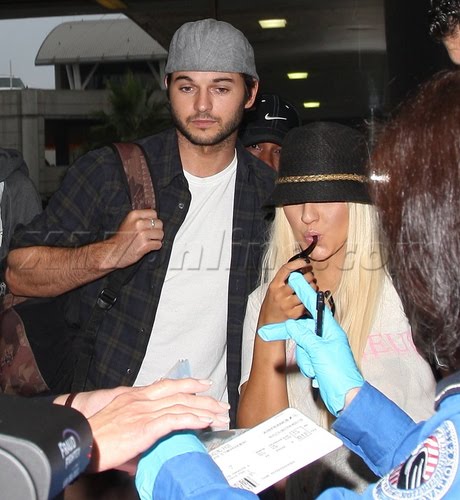 456985046.jpg 456985046.jpg