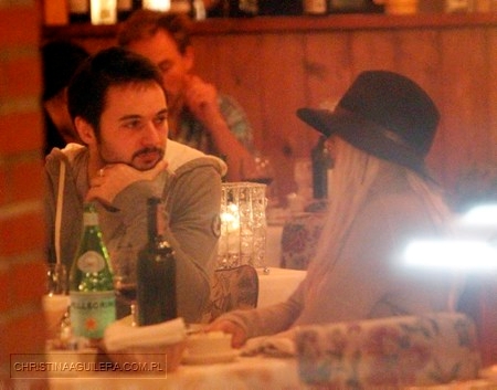 456987021~0.jpg 456987021~0.jpg