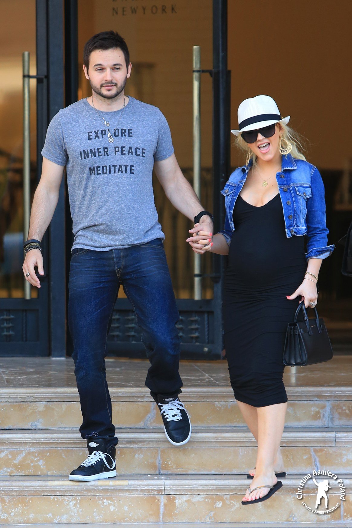 45874076.jpg 45874076.jpg