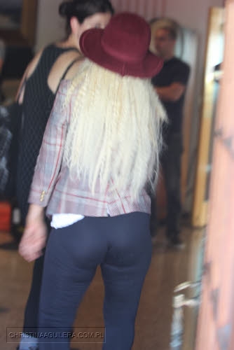 45895005~0.jpg 45895005~0.jpg