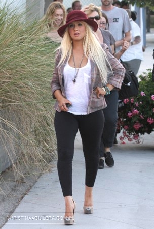 45895021~0.jpg 45895021~0.jpg