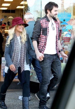 463214016.jpg 463214016.jpg