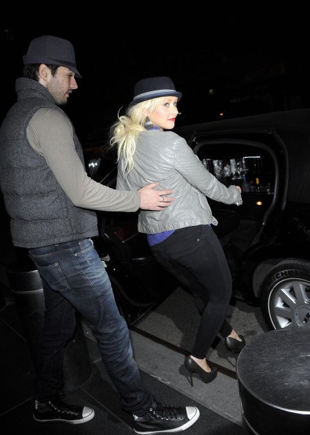 47896585002.jpg 47896585002.jpg