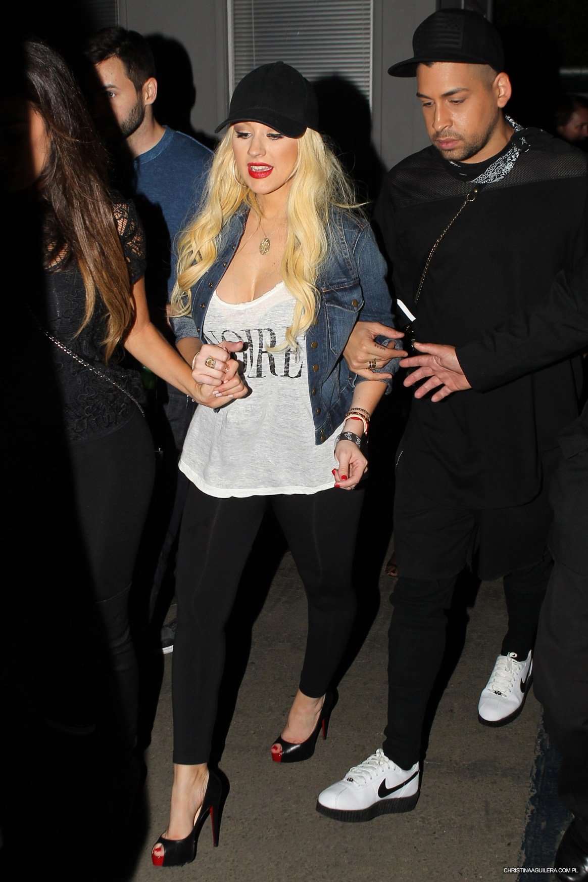 4858028.jpg 4858028.jpg