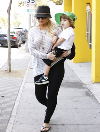 582147005.jpg 582147005.jpg