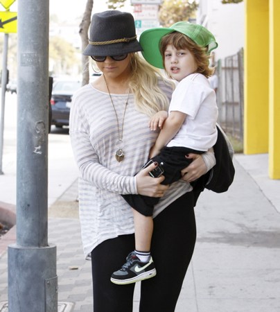 582147006.jpg 582147006.jpg