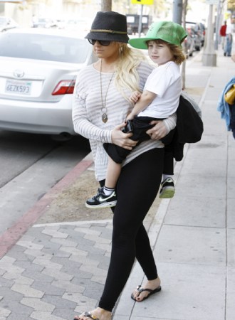 582147015.jpg 582147015.jpg