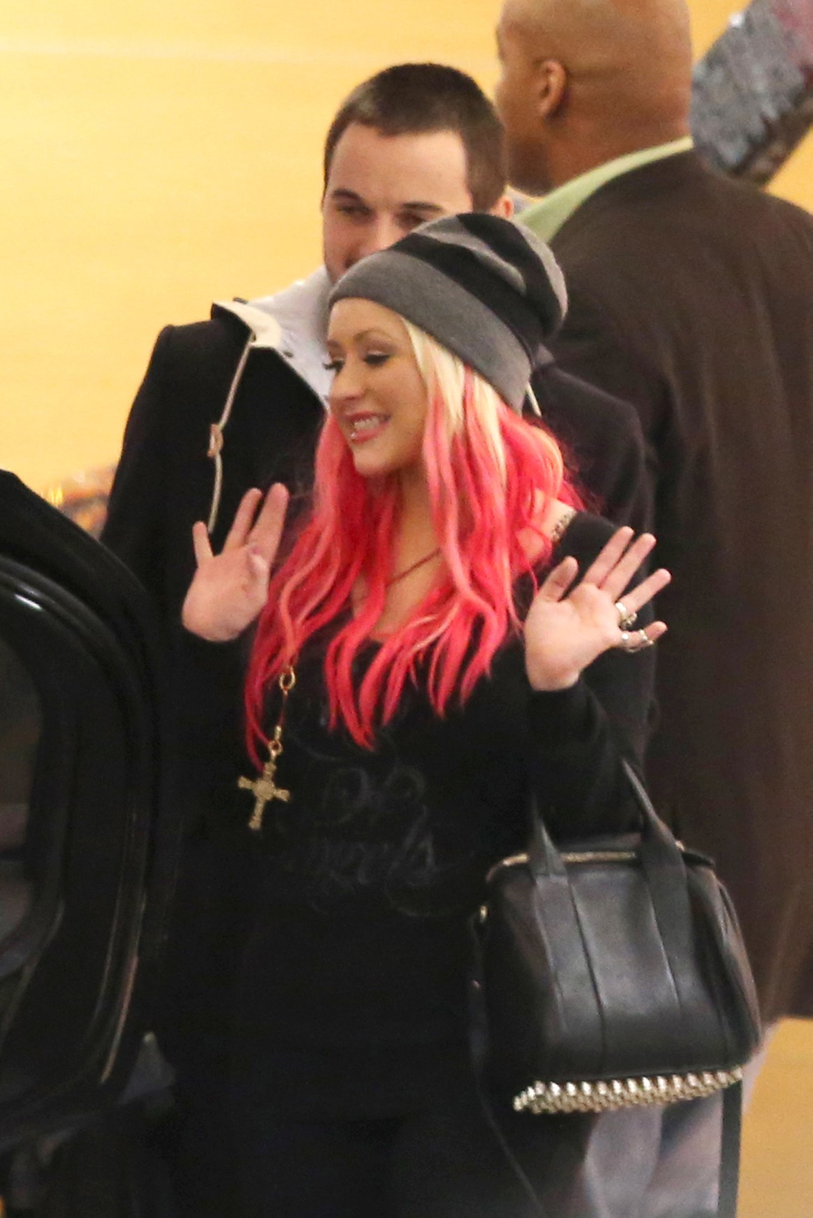 589347003.jpg 589347003.jpg