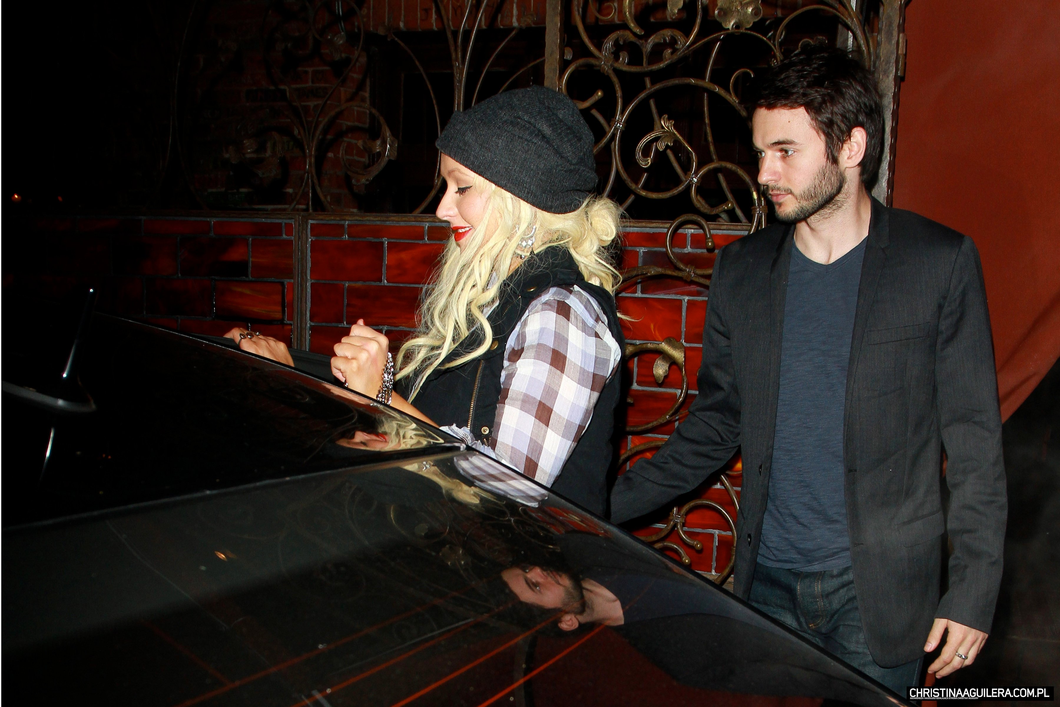 589644001.jpg 589644001.jpg