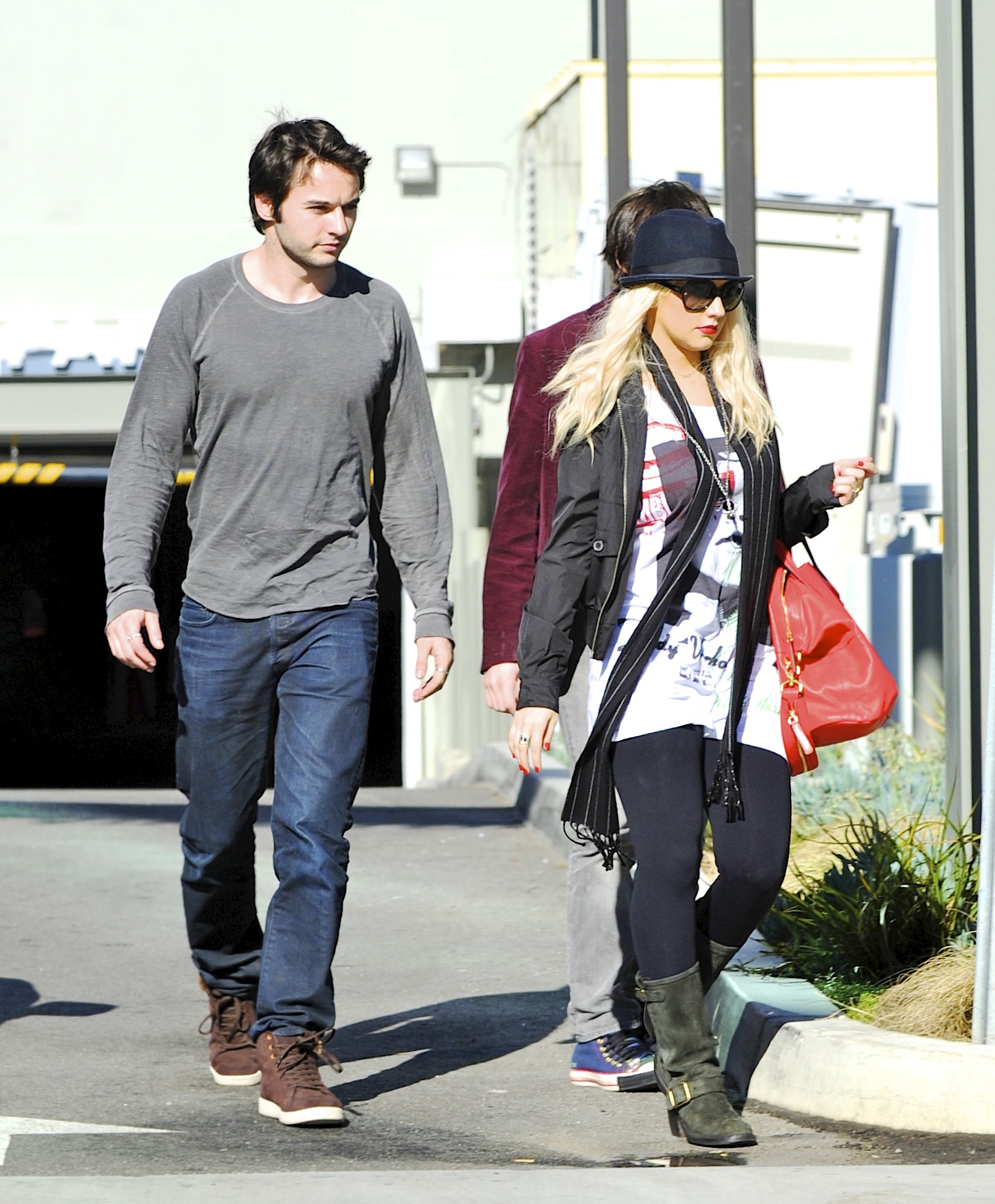 6589011.jpg 6589011.jpg