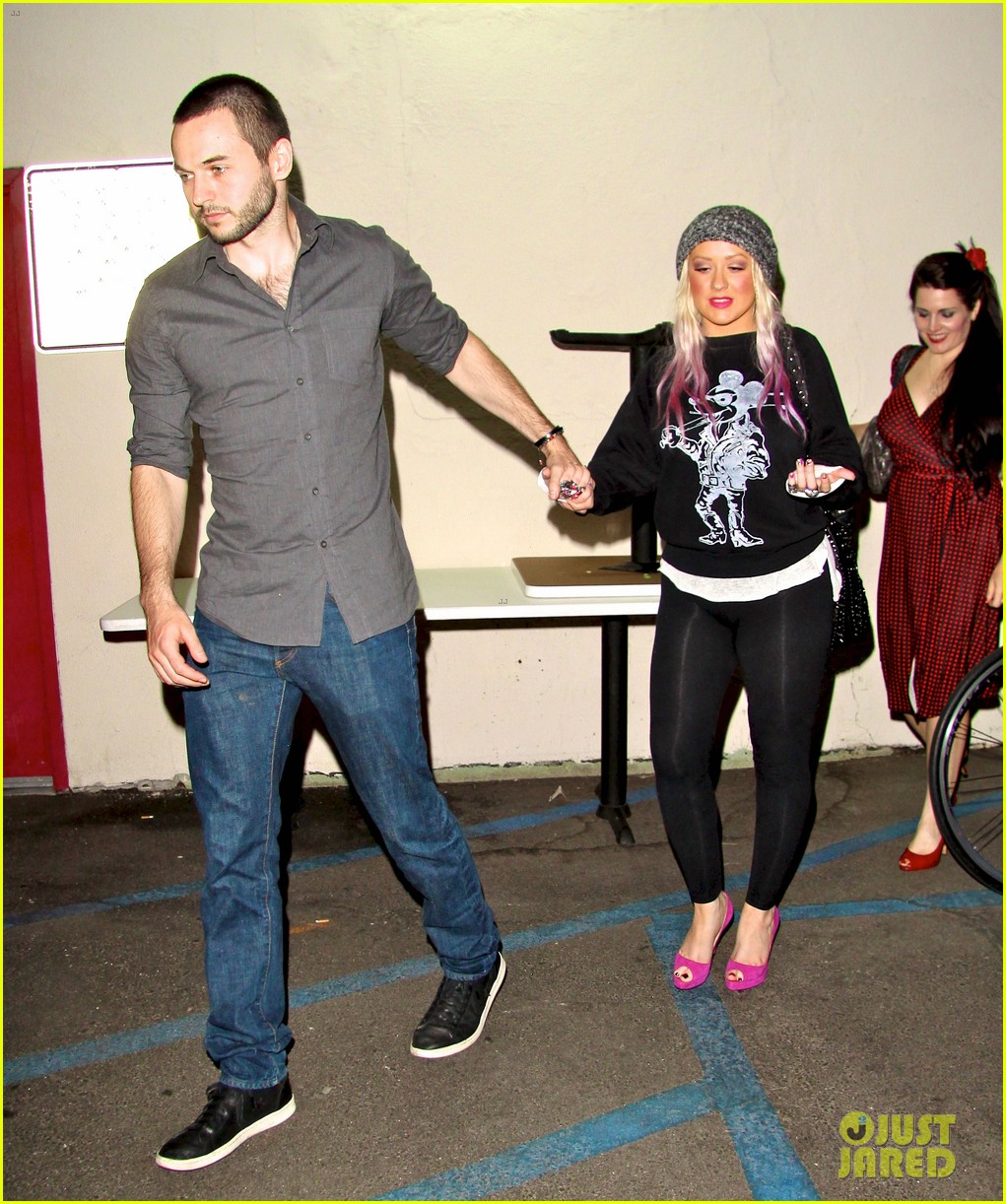 6935003.jpg 6935003.jpg