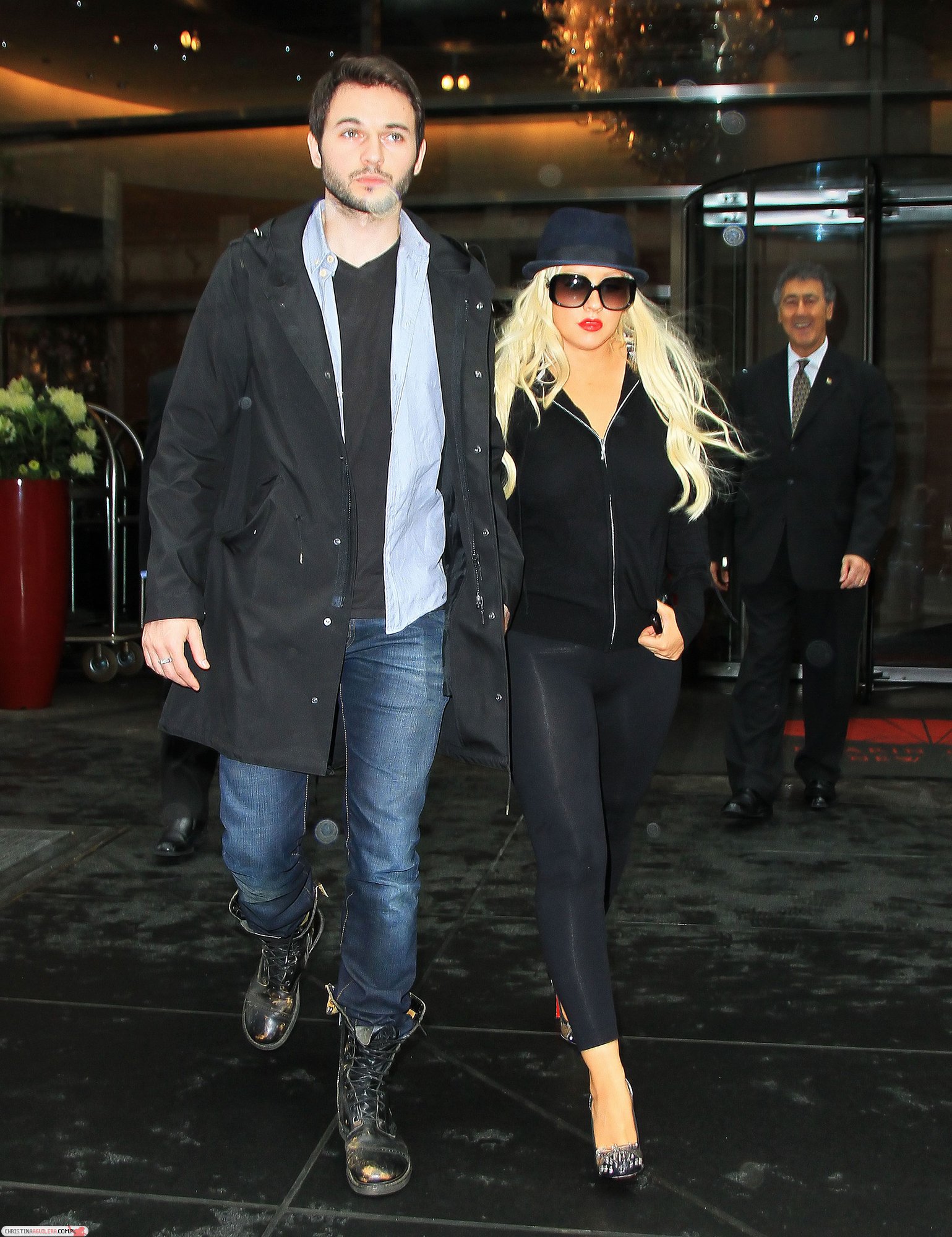 71293782007.jpg 71293782007.jpg