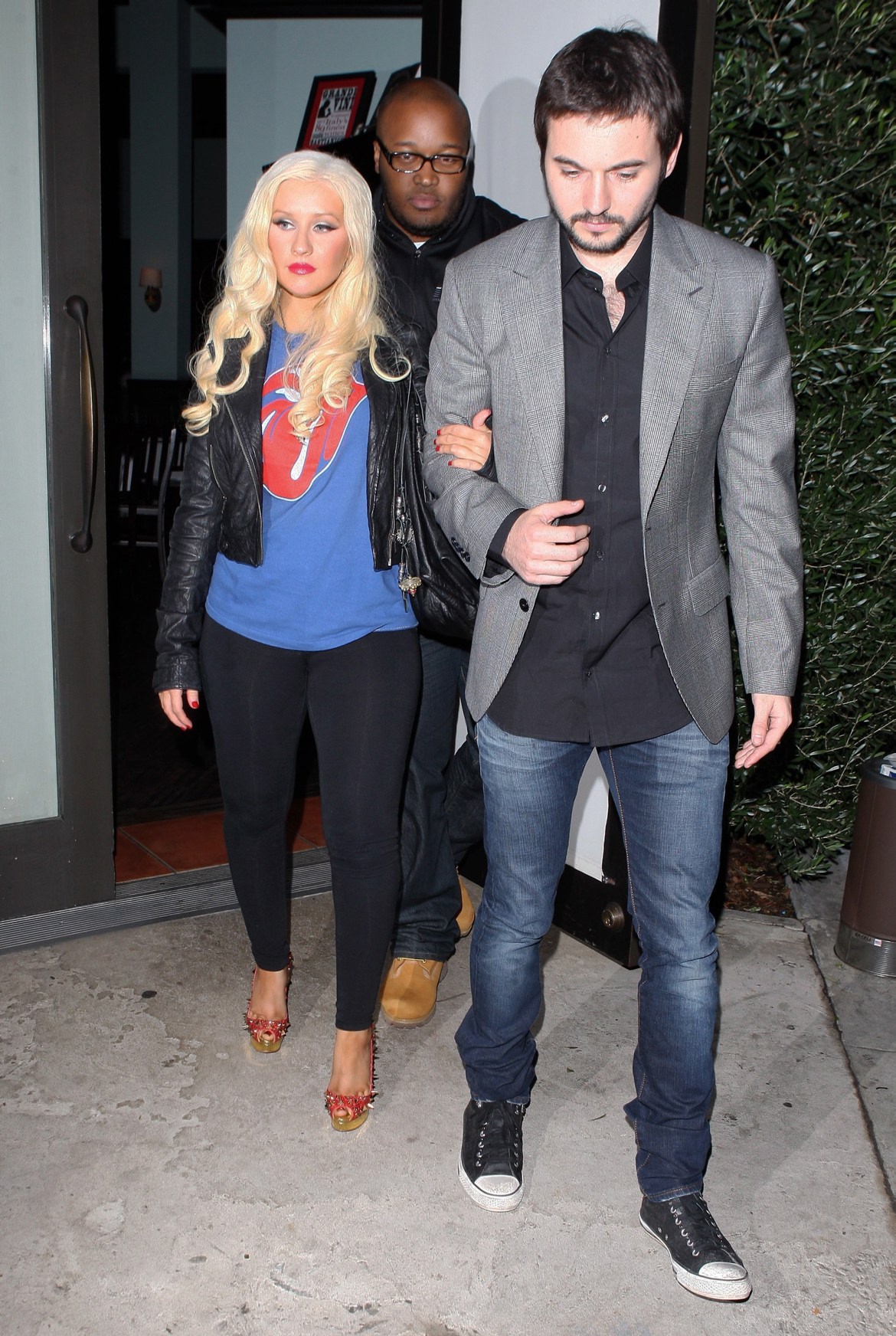 71394017.jpg 71394017.jpg